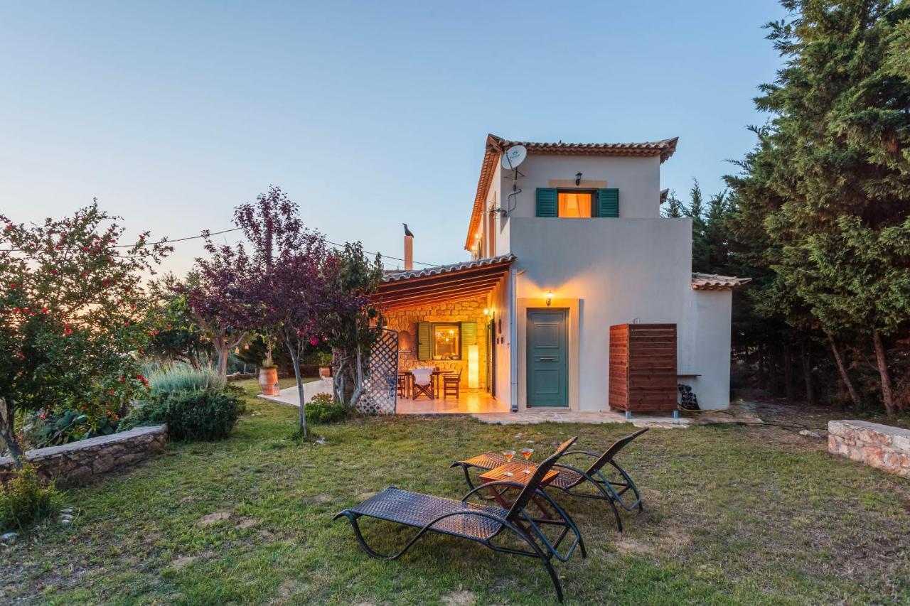 Lavender Garden Retreat - Secluded Seaside Getaway Apartamento Kotronion  Exterior foto